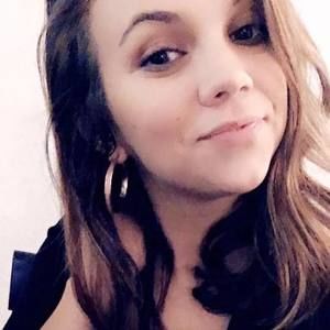 Meet your Posher, Dakota